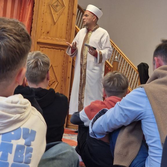 Moscheebesuch der katholischen Religionsgruppen des Jahrgangs 6