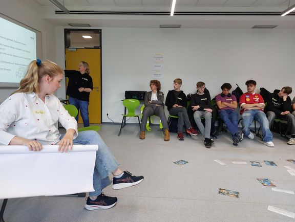 KI for green: Die elften Klassen denken Künstliche Intelligenz grün