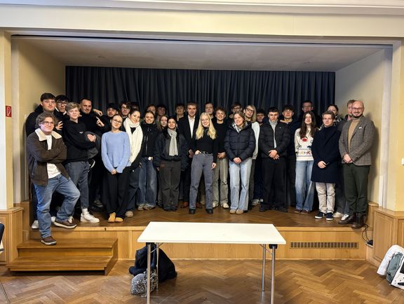 Leistungskurse Politik-Wirtschaft 2026 zu Besuch im politischen Berlin Leistungskurse Politik-Wirtschaft 2026 zu Besuch im politischen Berlin