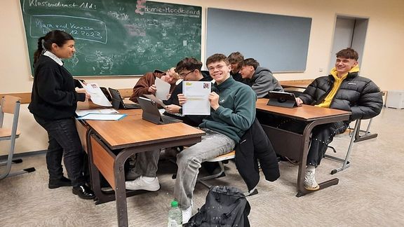 Humanitäre Schule: Rückblick auf den Tag der Menschenrechte