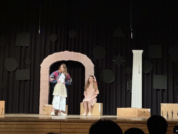 Momo begeistert Publikum – Nächste Aufführung der Theater-AG am Samstag