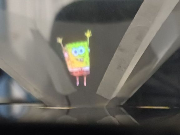 Physikkurs aus Jahrgang 12 baut eigene Hologrammprojektoren Physikkurs aus Jahrgang 12 baut eigene Hologrammprojektoren