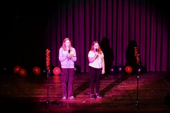 Erste Talentshow am Gymnasium Papenburg begeistert Publikum