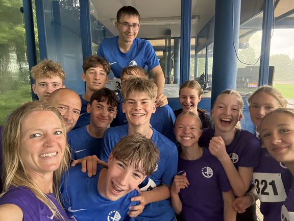 Was für ein Tag für unsere Leichtathletik-Mannschaft: Vizemeister 2026 in Nordhorn
