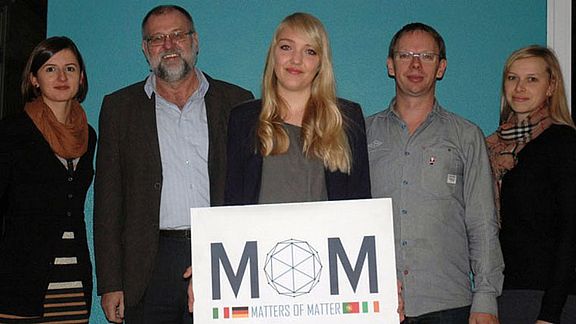 Auszeichnung der Gewinnerin 