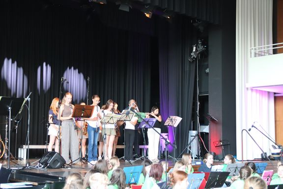 Beeindruckendes Sommerkonzert 2026 am Gymnasium Papenburg Beeindruckendes Sommerkonzert 2026 am Gymnasium Papenburg