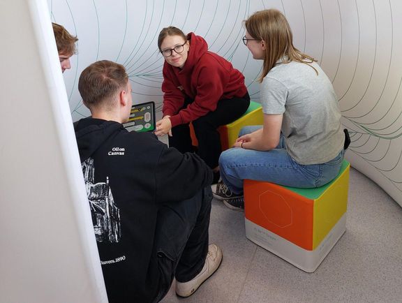 KI for green: Die elften Klassen denken Künstliche Intelligenz grün