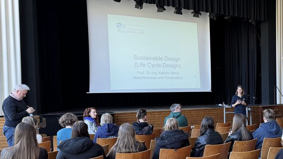 Erasmus-Austausch 2026: Gastvortrag und Workshop für „Shaping the Future“