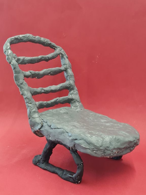 Stilvolles Stuhldesign der Klassen 9b und 9c