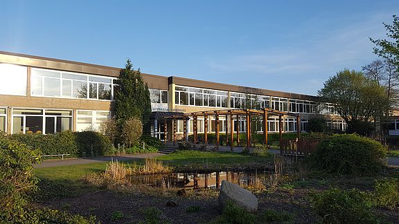 Mehr über das Porträt der Schule erfahren Mehr über das Porträt der Schule erfahren
