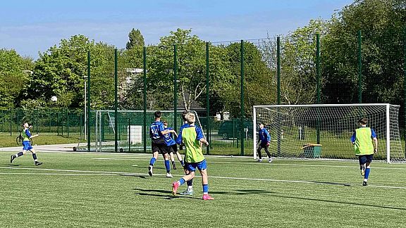 Nichts für schwache Nerven – Kreisgruppenentscheid 2023 im Fußball 