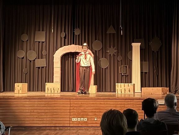 Momo begeistert Publikum – Nächste Aufführung der Theater-AG am Samstag